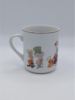 Vintage Disney Alice In Wonderland Mug Cup Disneyland World Japan Gold Trim